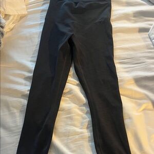 Women’s size 6 lululemon  feathered grey  Leggings